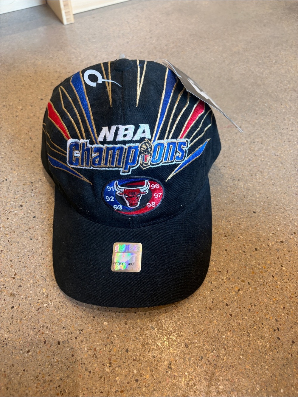 NWT Authentic NBA championship locker room Starter hat Chicago Bulls vintage